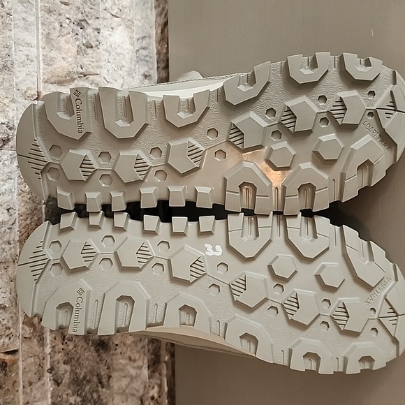 Columbia Boots Winter Waterproof Brand New - Picture 10 of 11